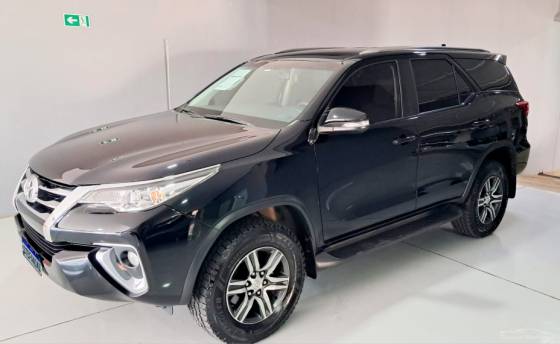 TOYOTA HILUX SW4 2.7 SR 4X2 16V FLEX 4P AUTOMÁTICO